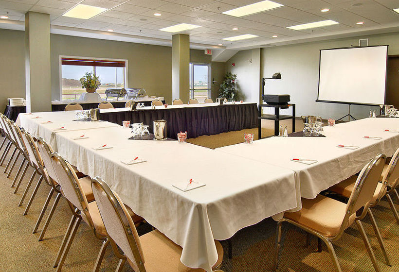 Hotel Ramada Grande Prairie | Clairmont | Alberta | Canada 16