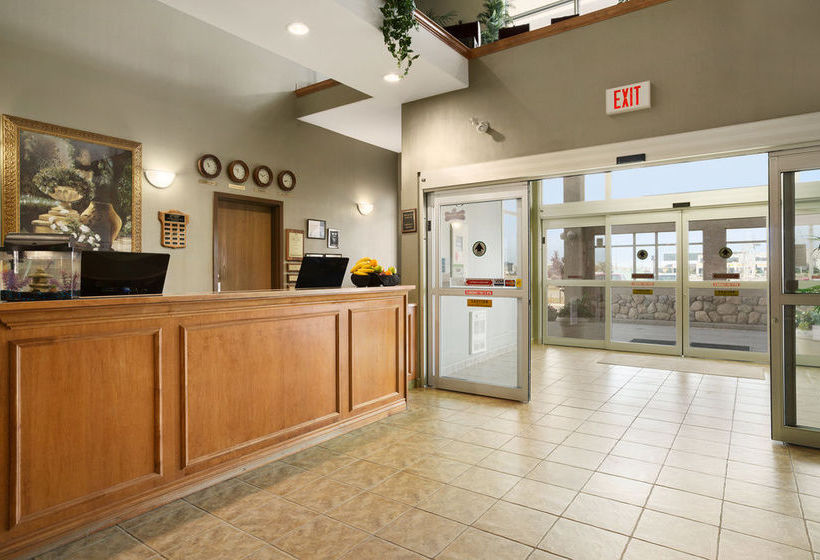 Hotel Ramada Grande Prairie | Clairmont | Alberta | Canada 18