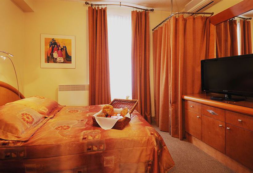 Hotel Auberge Le Pomerol | Montreal | Quebec | Canada 10