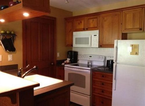 Hotel Club Intrawest | Whistler | British Columbia | Canada 9