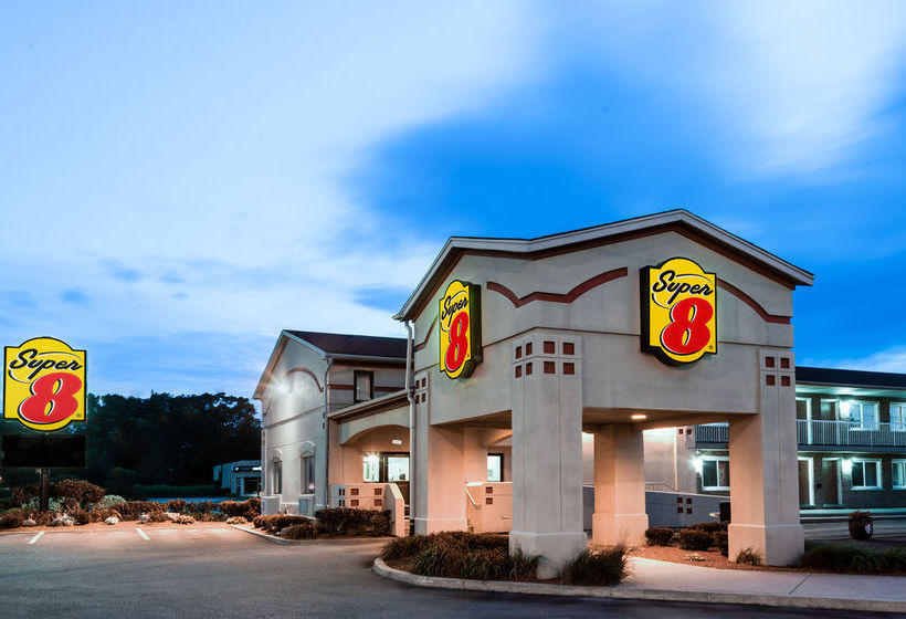 Super 8 Motel | Guelph | Ontario | Canada 9