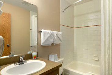 Motel Super 8 Meadow Lake | Meadow Lake | Saskatchewan | Canada 6