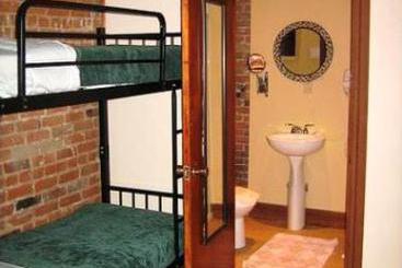 Hôtel Le Jazz St - Denis Hostel | Montreal | Québec | Hôtels au Canada 1