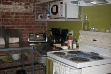 Hôtel Le Jazz St - Denis Hostel | Montreal | Québec | Hôtels au Canada 4