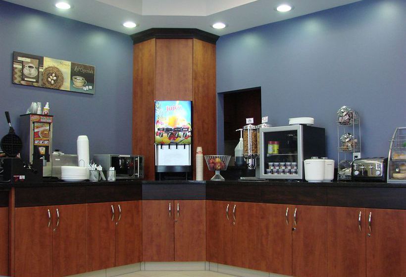 Motel Super 8 Kamloops Bc | Kamloops | British Columbia | Canada 2