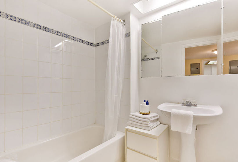 Hotel Sunset Suites | Montreal | Quebec | Canada 10