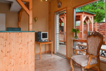 Hotel Econo Lodge | Golden | British Columbia | Canada 2