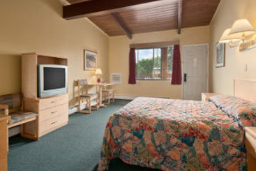 Hotel Econo Lodge | Golden | British Columbia | Canada 6