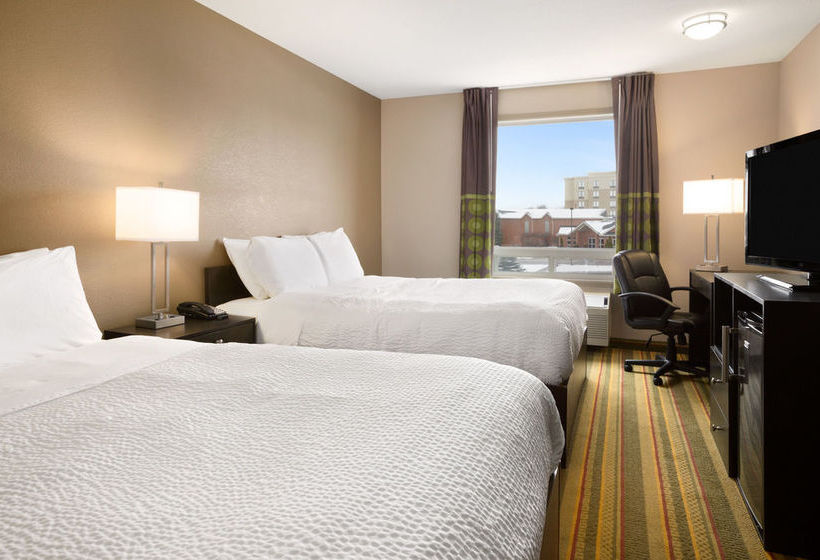 Super 8 Motel | Woodstock | Ontario | Canada 13