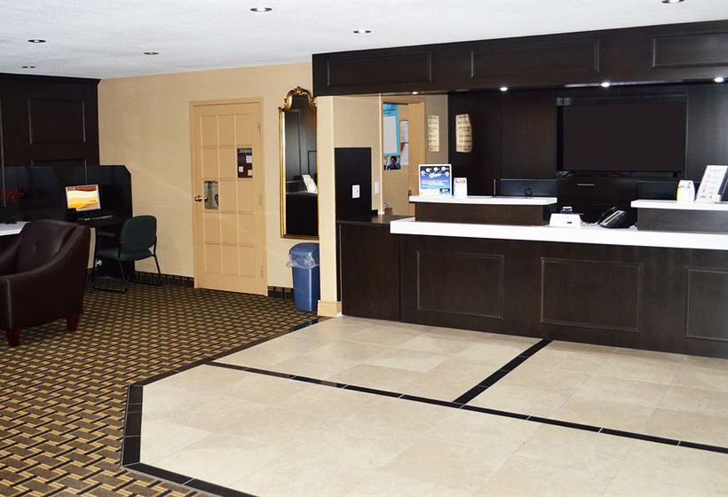 Super 8 Motel | Woodstock | Ontario | Canada 2