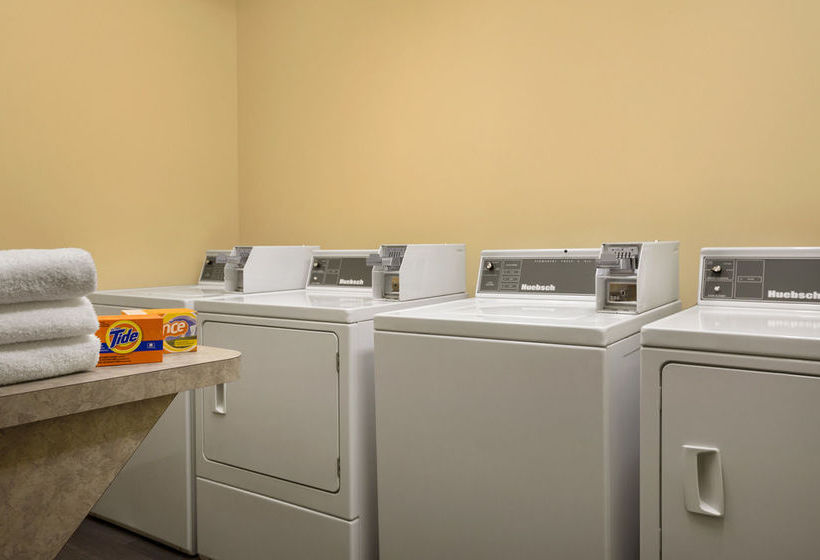 Hotel Ramada Limited Golden | Golden | British Columbia | Canada 17