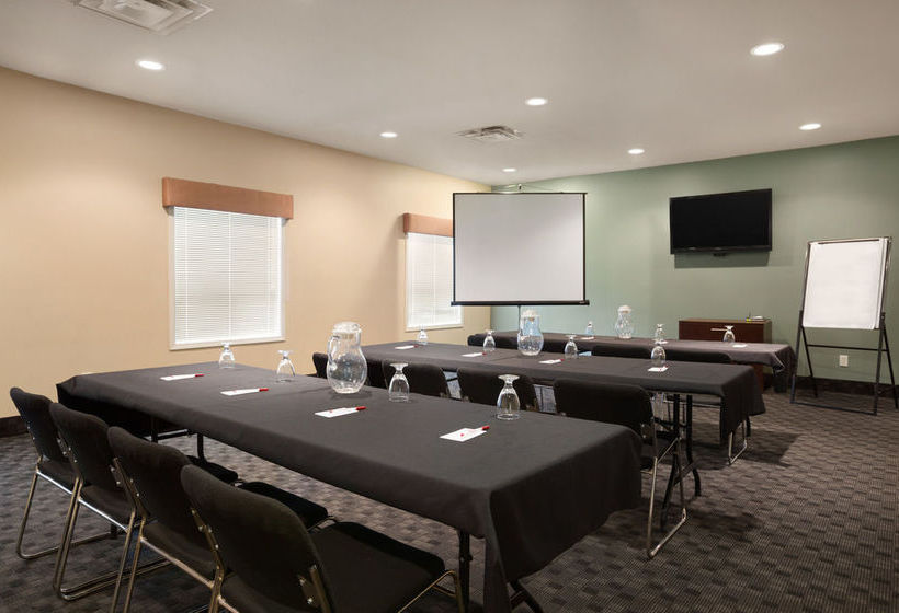 Hotel Ramada Limited Golden | Golden | British Columbia | Canada 20