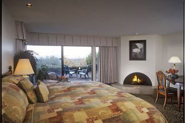 Hotel Mountainside Luxury Resort | Victoria | British Columbia | Canada 3