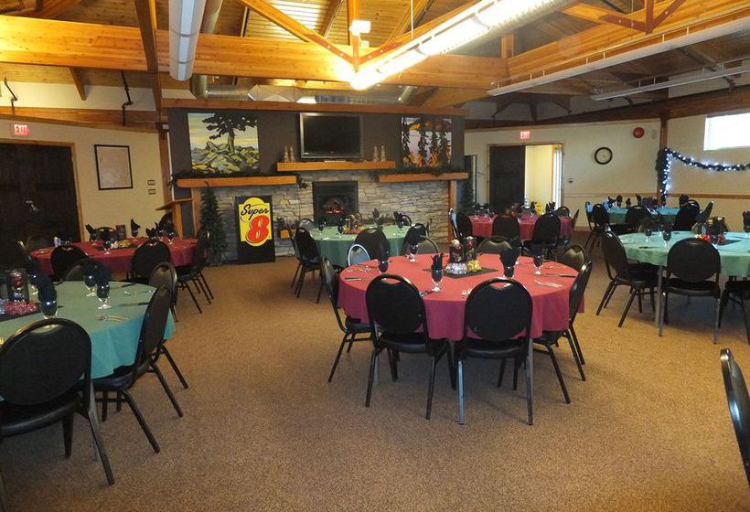 Super 8 Motel | Kenora | Ontario | Canada 4