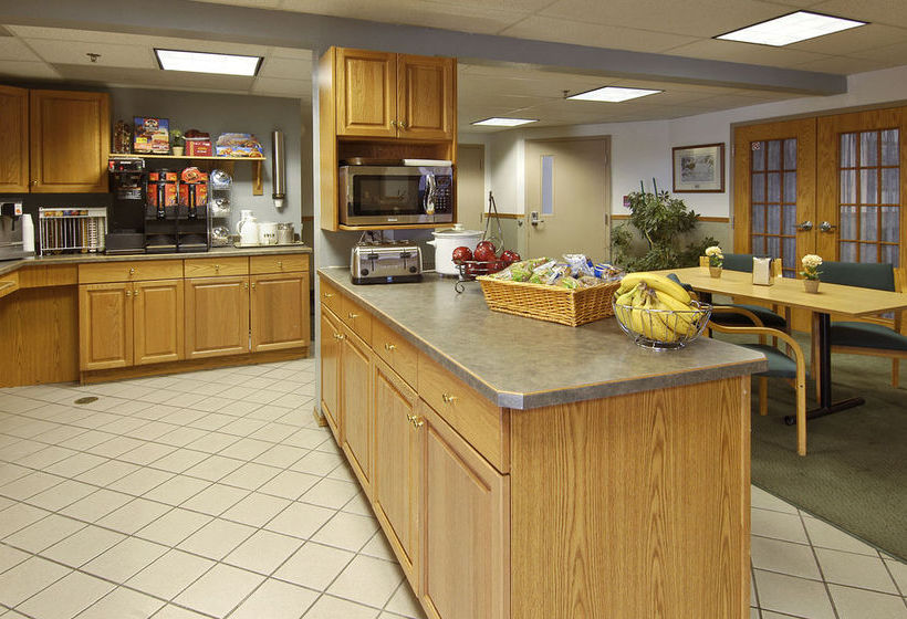 Super 8 Motel | Kenora | Ontario | Canada 9