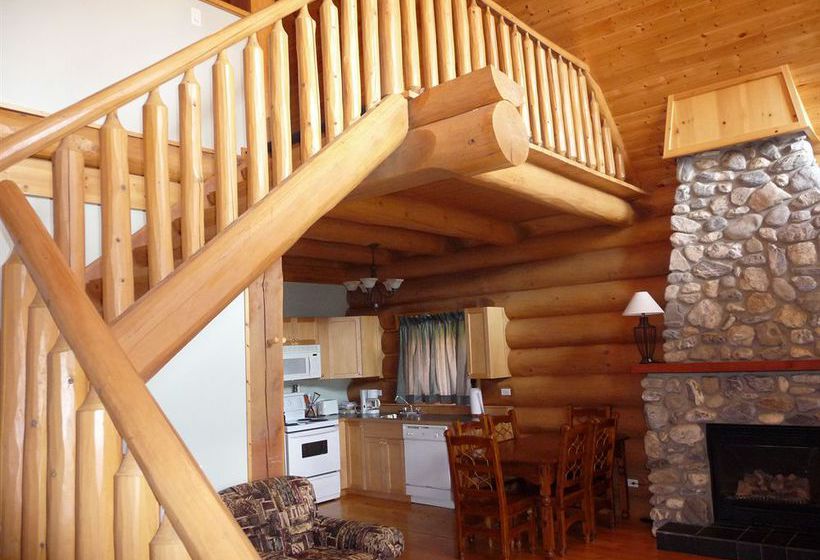 Hotel Kicking Horse River Chalets | Golden | British Columbia | Canada 9