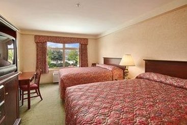 Hotel Ramada Inn Pitt Meadows |  Pitt Meadowsv | British Columbia | Canada 1