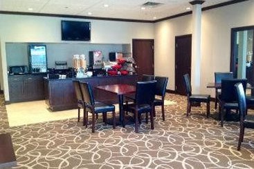 Hotel Ramada Inn Pitt Meadows |  Pitt Meadowsv | British Columbia | Canada 11