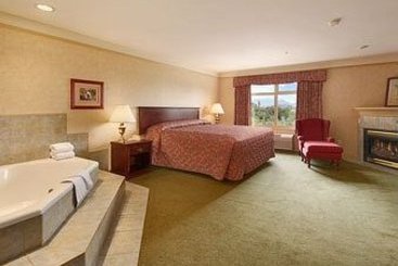 Hotel Ramada Inn Pitt Meadows |  Pitt Meadowsv | British Columbia | Canada 5