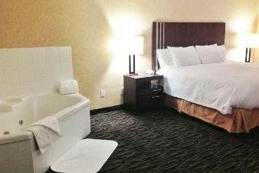 Hotel Ramada Inn Pitt Meadows |  Pitt Meadowsv | British Columbia | Canada 9