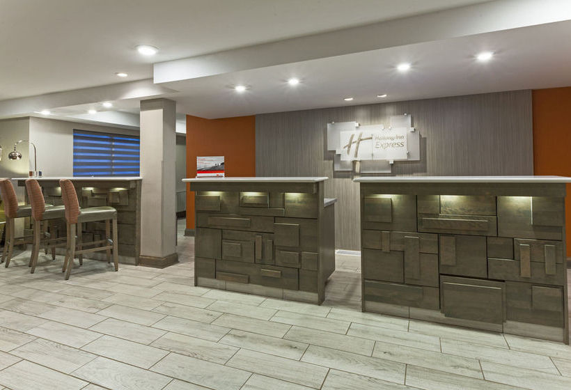 Hotel Holiday Inn Express & Suites Fredericton | Fredericton | New Brunswick | Canada 9