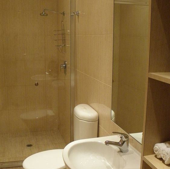 Hotel Charsfield | Melbourne | Victoria | Australia 12