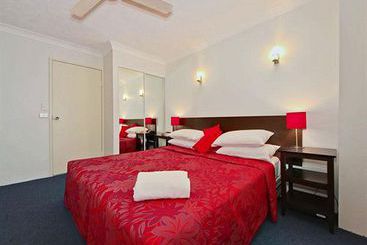 Broadbeach Travel Inn Apartments | Broadbeach | Queensland | Australia 11