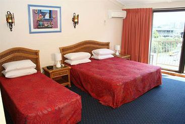 Broadbeach Travel Inn Apartments | Broadbeach | Queensland | Australia 12