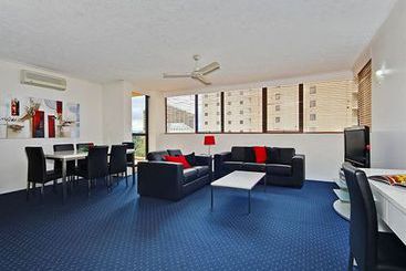 Broadbeach Travel Inn Apartments | Broadbeach | Queensland | Australia 2
