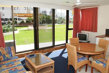 Broadbeach Travel Inn Apartments | Broadbeach | Queensland | Australia 9