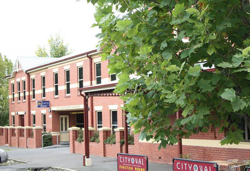 Hotel Lake Inn Ballarat