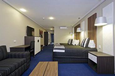 Motel Quality Hotel Taylors Lakes | Taylors Lakes | Victoria | Australia 4