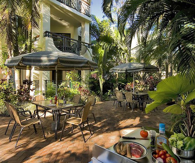 Tropic Towers | Cairns | Queensland | Australia 3