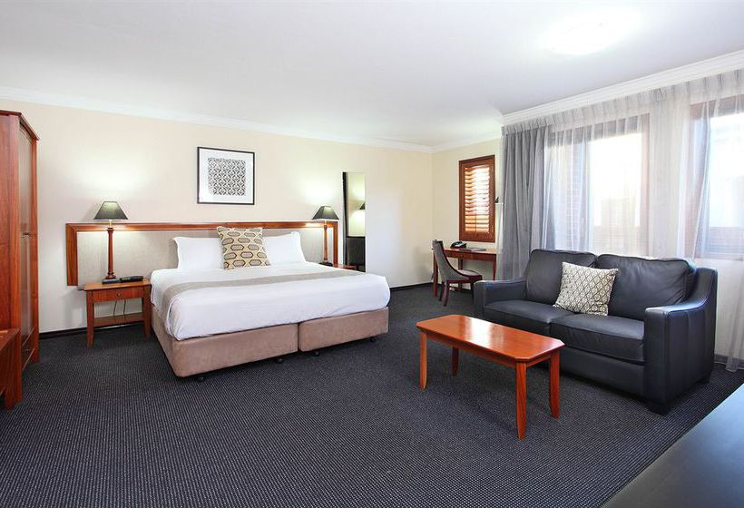 Hotel Brisbane International - Windsor |  Windsor | South Australia | Australia 4
