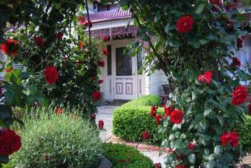 Best Western Bed & Breakfast At Stephanie | Williamstown | South Australia | Australia 2