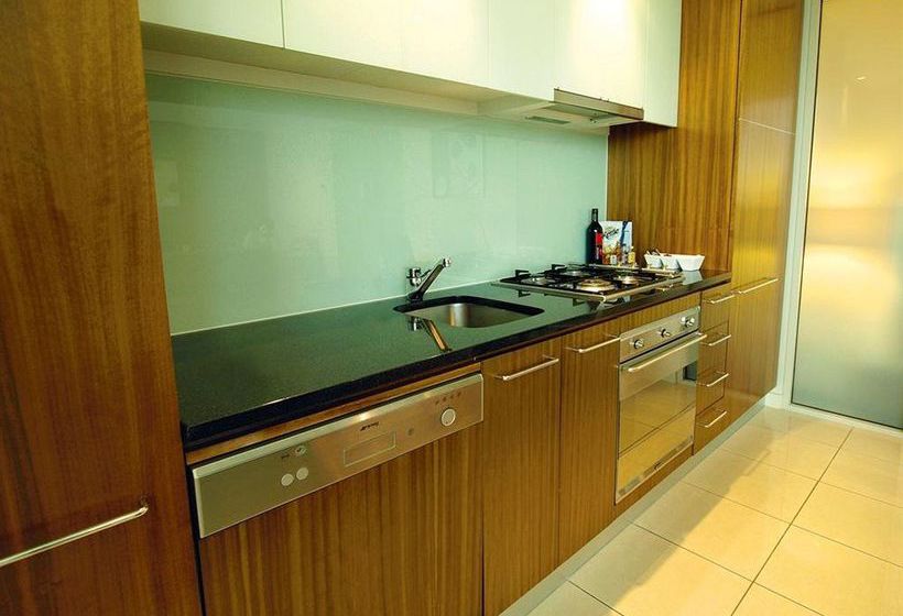 Hotel Oaks Embassy | Adelaide | South Australia | Australia 6