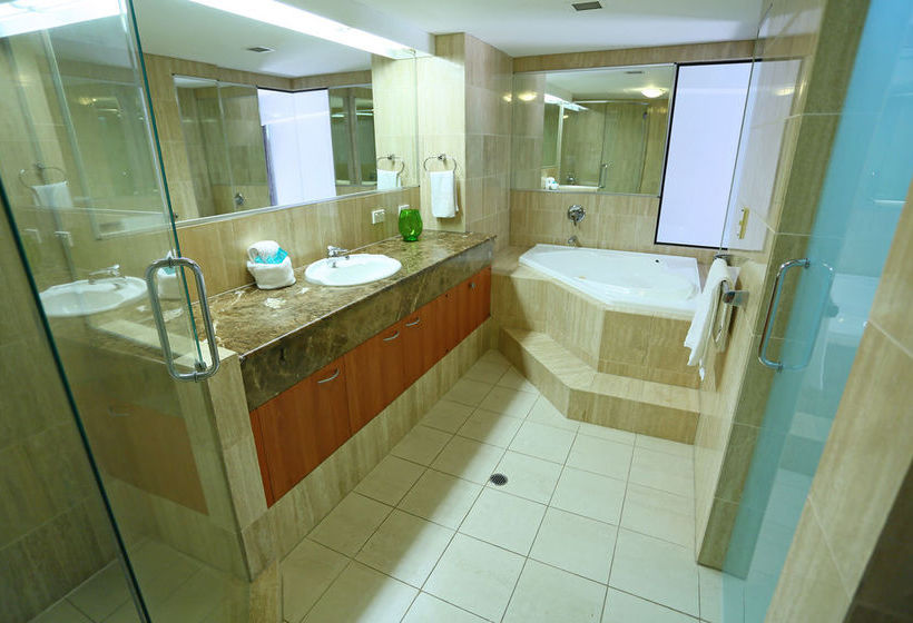 Hotel Breakfree Neptune Resort | Broadbeach | Queensland | Australia 11