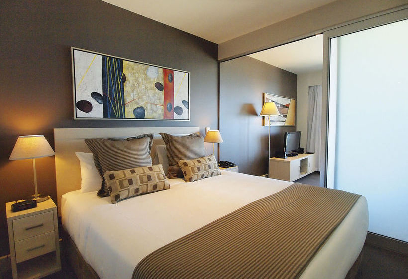 Hotel Oaks Plaza Pier | Glenelg | South Australia | Australia 12