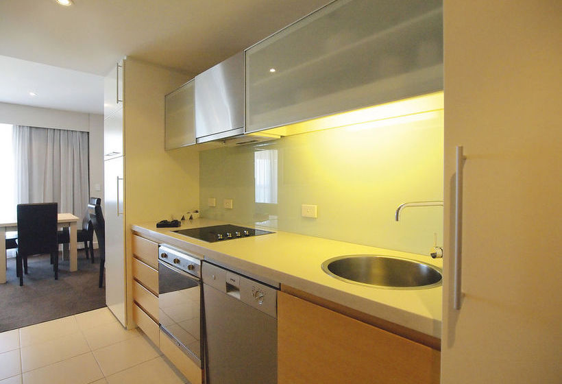 Hotel Oaks Plaza Pier | Glenelg | South Australia | Australia 16