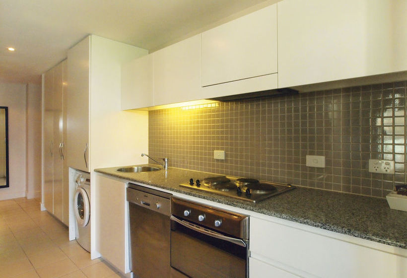 Hotel Oaks Plaza Pier | Glenelg | South Australia | Australia 18