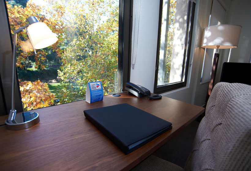 Hotel Quest Jolimont | Melbourne | Victoria | Australia 12