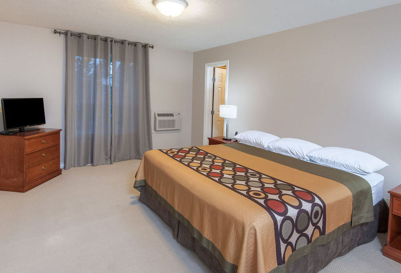 Hotel Super 8 Cochrane Ab West Side Drive | Cochrane | Ontario | Canada 9