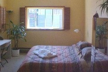 Hotel Cafe Cherrier Quebec