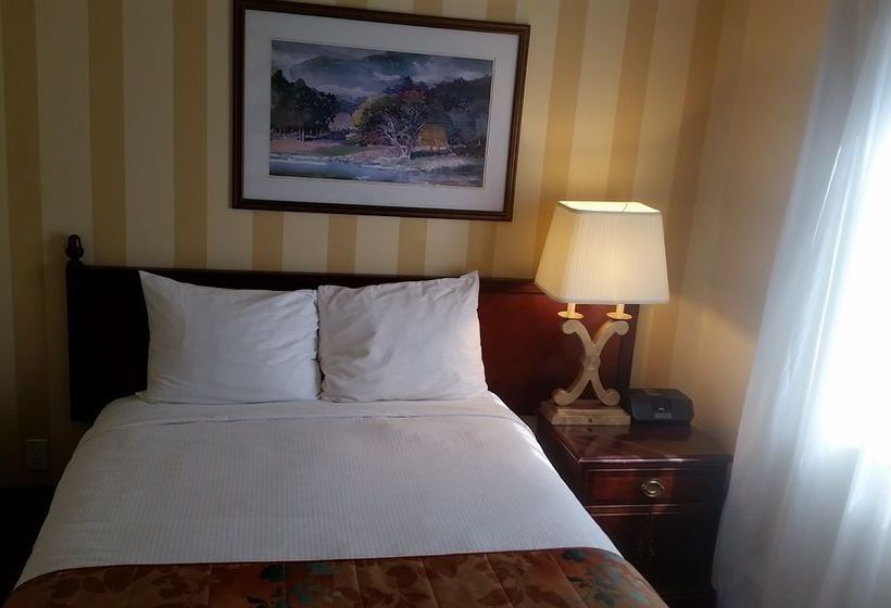 Hotel The Arbutus Inn | Victoria | British Columbia | Canada 12