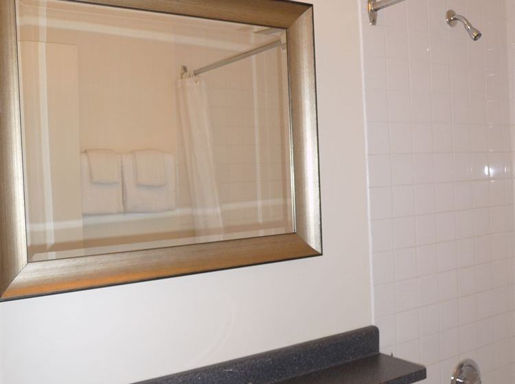 Hotel The Arbutus Inn | Victoria | British Columbia | Canada 7