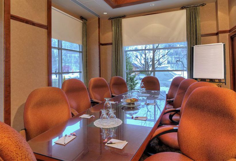 Hotel Le Sommet Des Neiges | Mont Tremblant | Quebec | Canada 11