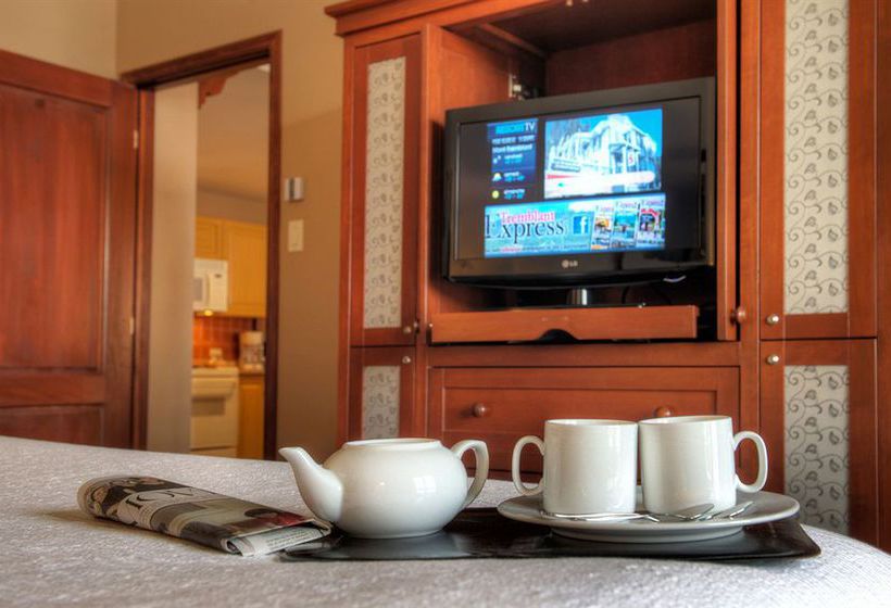 Hotel Le Sommet Des Neiges | Mont Tremblant | Quebec | Canada 12