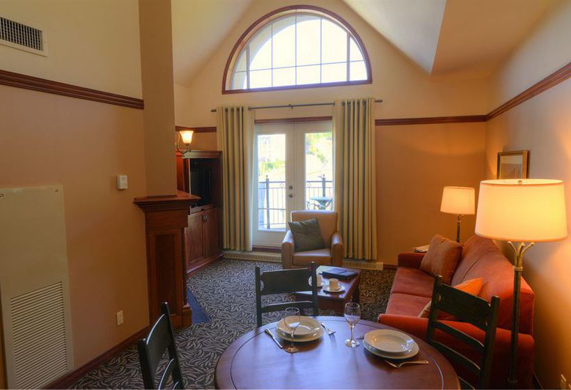 Hotel Le Sommet Des Neiges | Mont Tremblant | Quebec | Canada 17