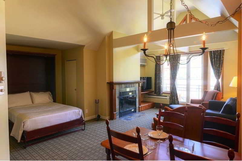 Hotel Place Saint Bernard | Mont Tremblant | Quebec | Canada 3