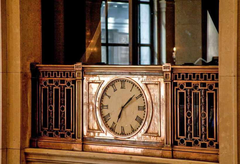 One King West Hotel & Residences | Toronto | Ontario | Canada 13